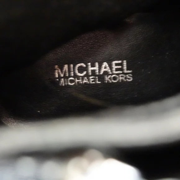 MICHAEL KORS Black Triple Zippered Ankle Moto Boots w/Lugg Soles, size 8½M - Picture 5 of 11